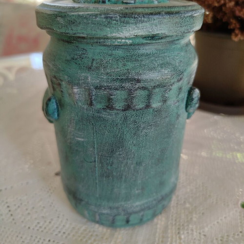 Decorative vase with lid handmade, like new, upcycled glass art