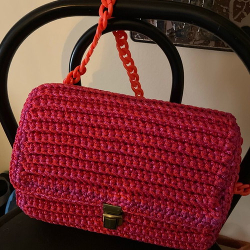 Handmade 100% knitted bag new
