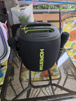 Hopestar καραόκε ηχείο με 2 ασύρματα μικρόφωνα