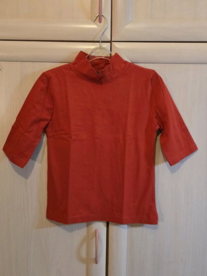 Zara Cotton Blouse New Red with Three-Quarter Sleeve and Low Turtleneck Size Medium