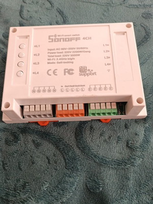 Sonoff 4CH smart Wi-Fi switch like new