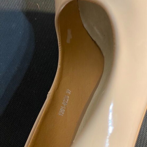 Axel women's peep toe platform heels like new, beige with turquoise detail