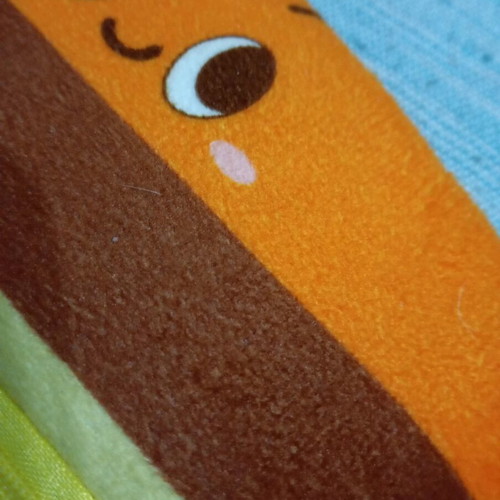 Miniso burger-shaped pencil case like new, soft material