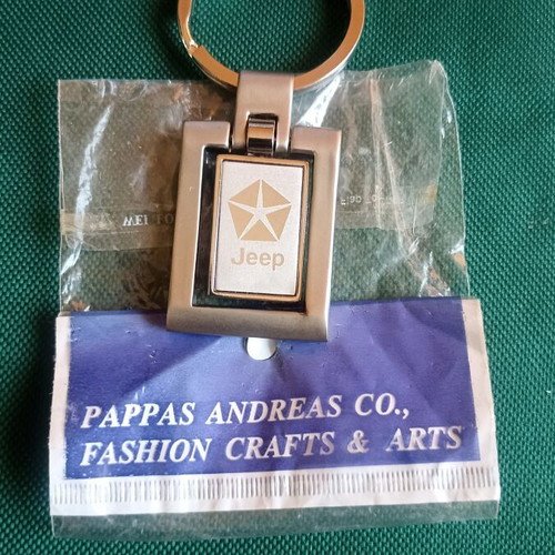 Vintage Jeep Pentastar spinning keychain, heavy metal 37g