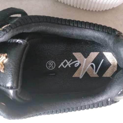 Mexx Fashion flatform sneakers size 38 like new, black