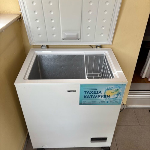 United freezer 142 l used