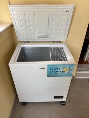 United freezer 142 l used