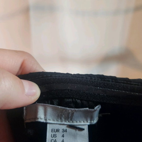 H&M Black Corset Top like new with bow