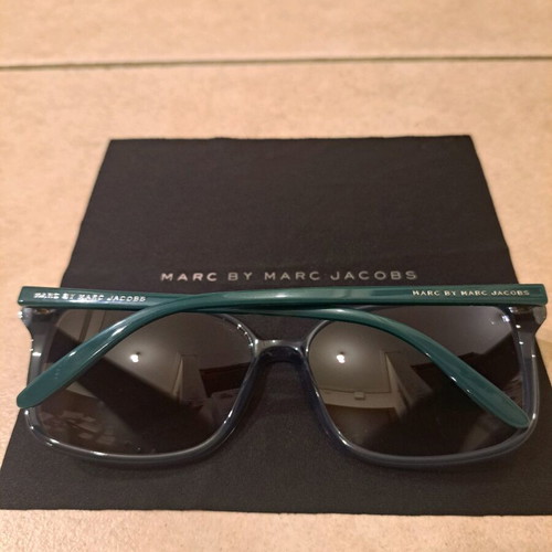 Marc Jacobs sunglasses like new, women's, blue and green