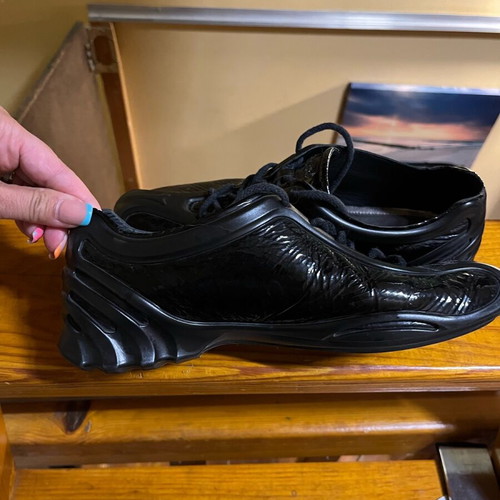 Ecco women's sport shoes black like new size 40