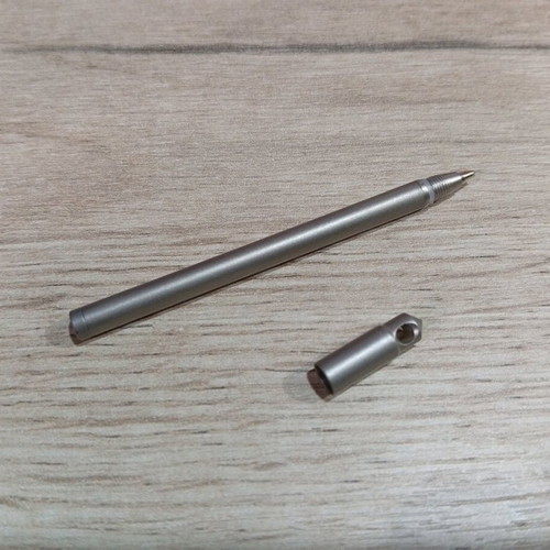 Mini tactical titanium pen new with glass breaker tip and refill