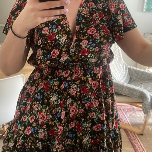 Floral short dress used, can be worn as blouse