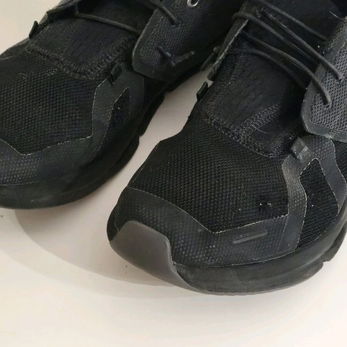 On Cloud Sky shoes size 38.5 used with shock-absorbing sole