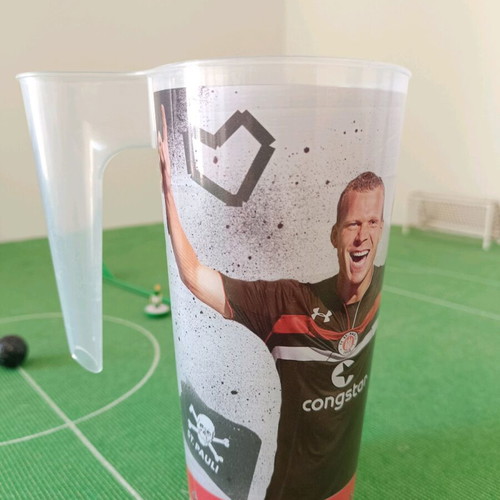 Plastic beer mug 0.5 liters St.Pauli Bundesliga new