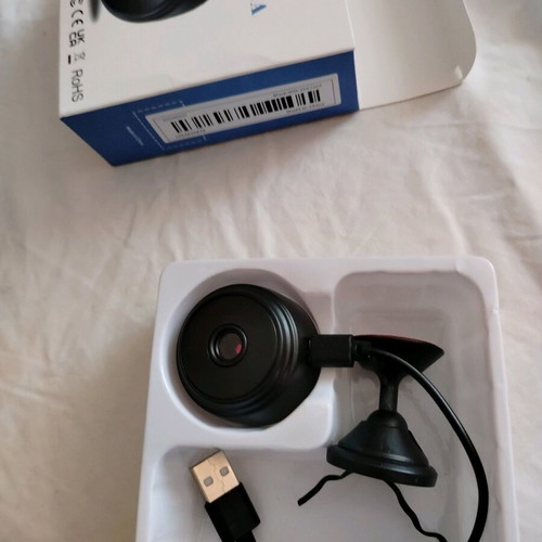 Mini surveillance camera new with mount and type c charger