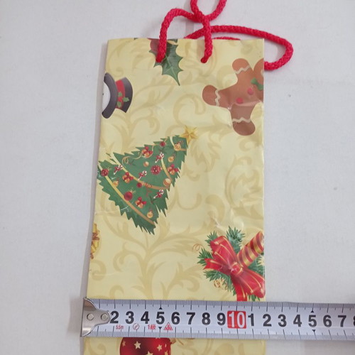 Christmas packaging paper bags pack of 6 new