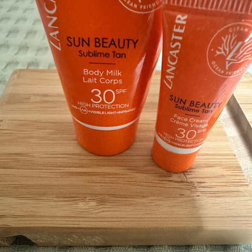 Lancaster Sun Beauty set with Body Milk 30spf 15ml and Face Cream 30spf 3ml new