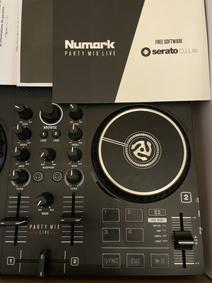Numark Party Mix Mk-II DJ controller