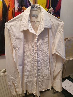 Christiane Dior shirt XL like new