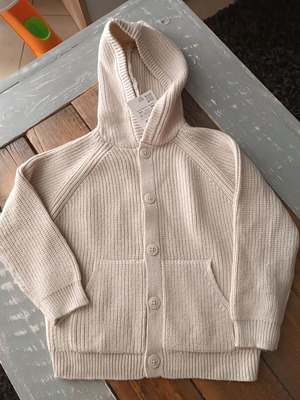 Zara knitted cardigan with hood new, size 3-4 years, beige