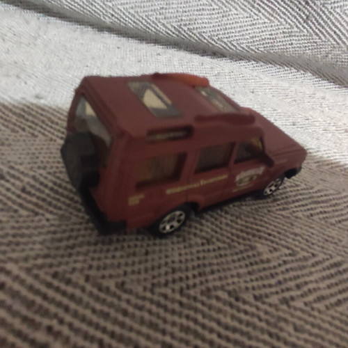 Matchbox Land Rover Discovery toy car used