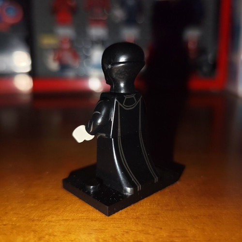 Confusion Force Priestesses Lego minifigure with stand