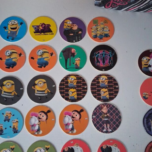 Chipicao Despicable Me 2017 collectible caps set of 68, like new