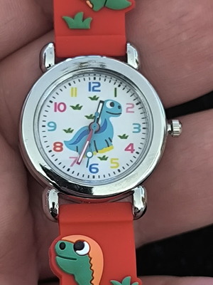 Children's wristwatch with dinosaurs and colorful silicone strap new