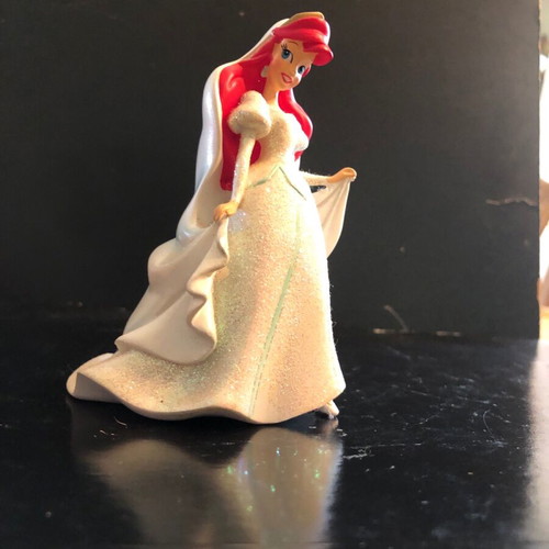 Ariel figure like new, wedding dress with glitter from Disney
