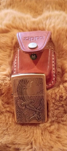 θήκη zippo