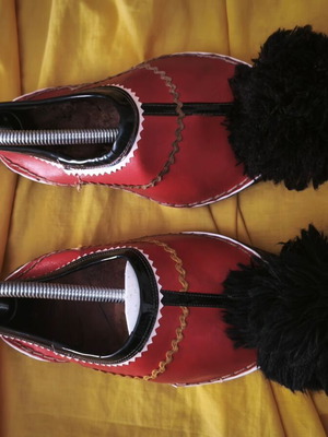 Vintage leather tsarouhia used, size approx. 38-39