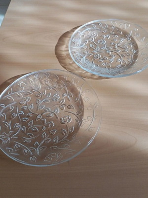 Dessert plates set of 2, 8cm, new