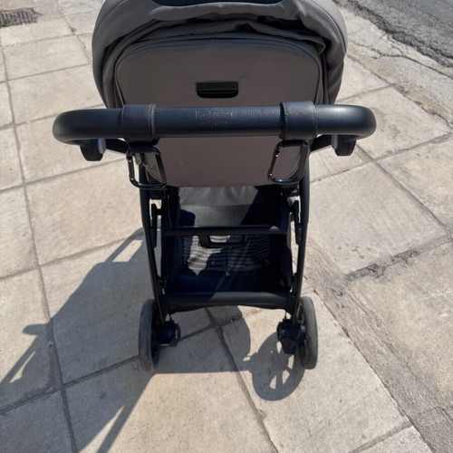 Inglesina Electa stroller set with egg seat, carrycot and rotating Isofix base like new