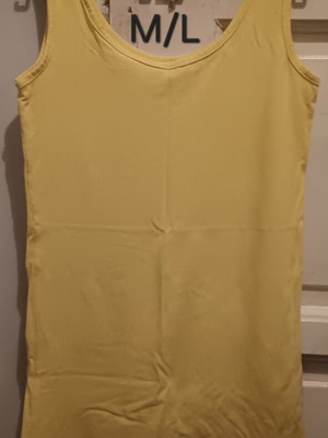 Sleeveless top like new, yellow, sizes M/L