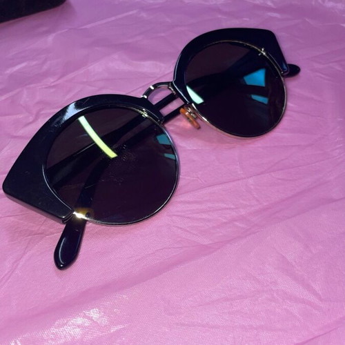 Cheap Monday black acetate sunglasses used with gold lenses