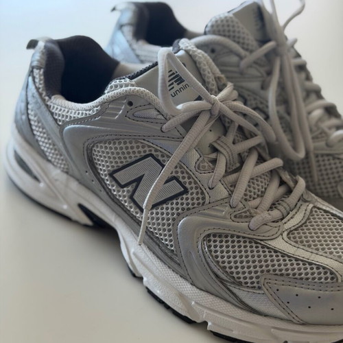 New Balance 530 sneakers size 40.5 silver grey like new