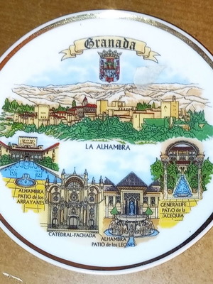 Decorative plates set used from abroad