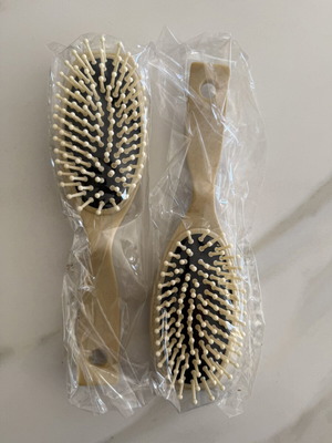 Hair combs new, pack of 2 sealed