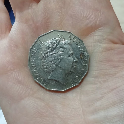 Collectible coin 50 cents Melbourne 2005 used