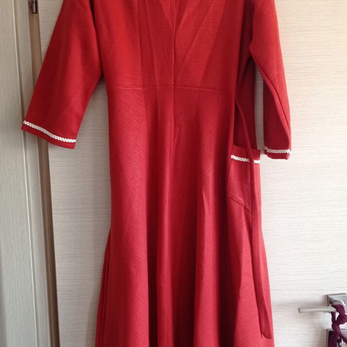 Winter robe used, brick red, size M/L