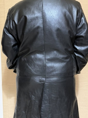 Lapel leather coat black, like new, size XL