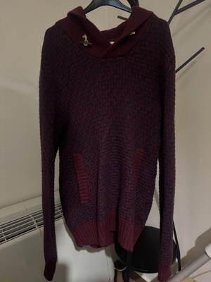 H&M Men's Wool Sweater Burgundy Medium Like New