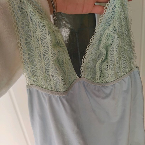 Intimissimi top small almost unworn
