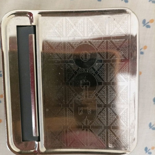 Tabakiéra new for rolling papers