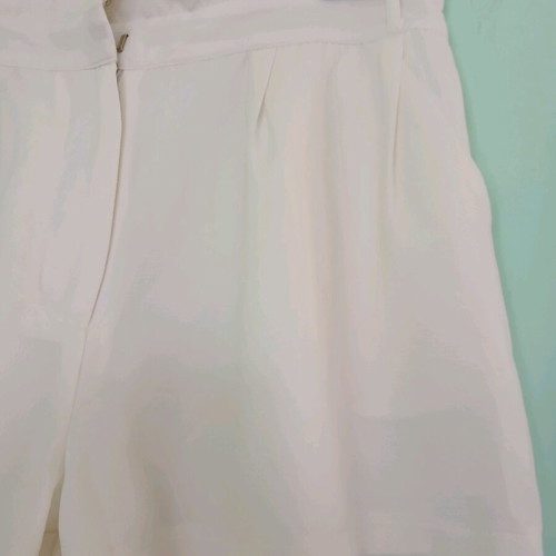 Goldie official shorts size M like new, sugar color