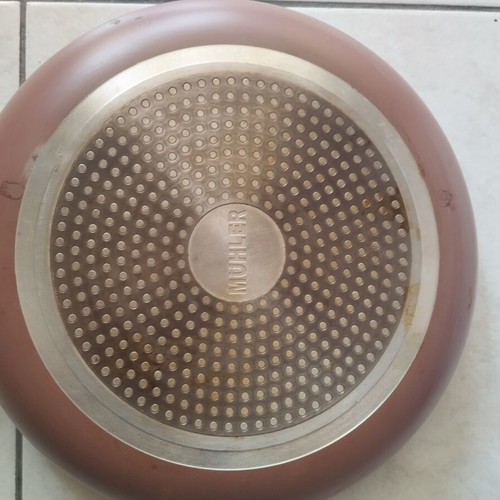 Frying pan 28cm used with some wear