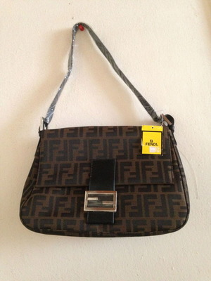 Τσάντα ώμου Fendi Mamma Zucca vintage καινούργια, μαύρο και καφέ
