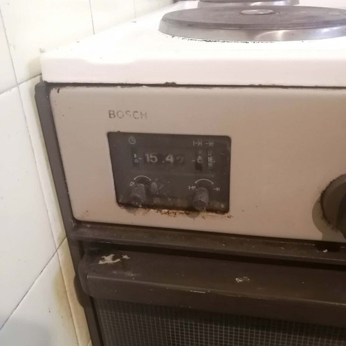 Bosh oven used with hob