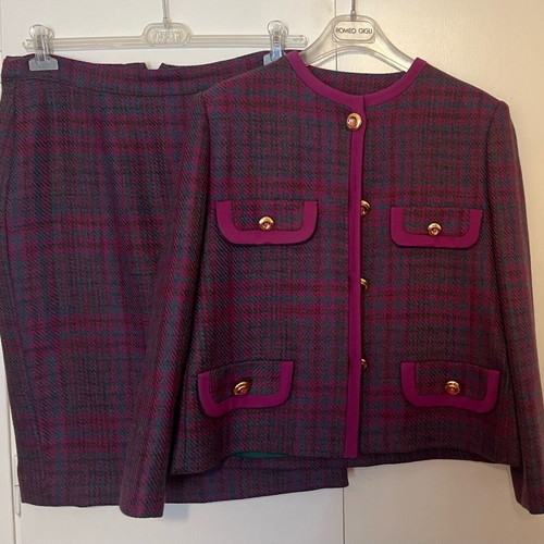 Tweed Suit Set Wool Skirt and Jacket like new