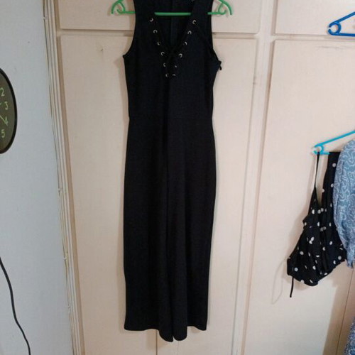Jennyfer one-piece jumpsuit like new, size M, black and beige